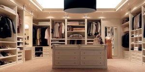 Чем плох большой гардероб